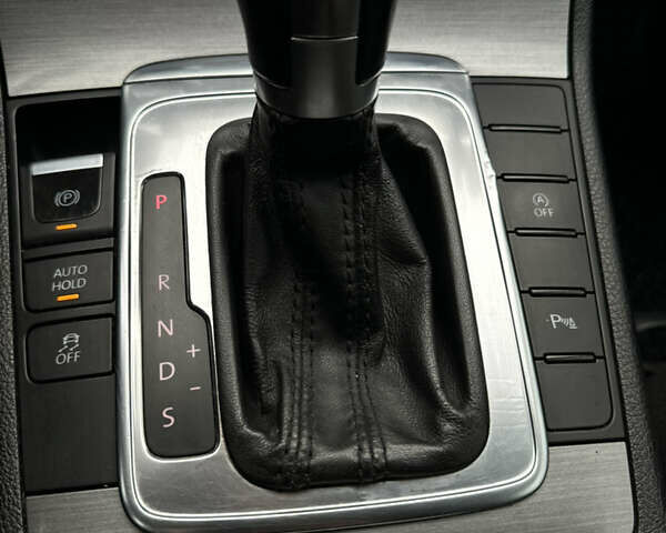 Серый Фольксваген Пассат, объемом двигателя 1.97 л и пробегом 337 тыс. км за 9900 $, фото 24 на Automoto.ua