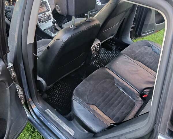 Серый Фольксваген Пассат, объемом двигателя 1.97 л и пробегом 290 тыс. км за 12000 $, фото 29 на Automoto.ua