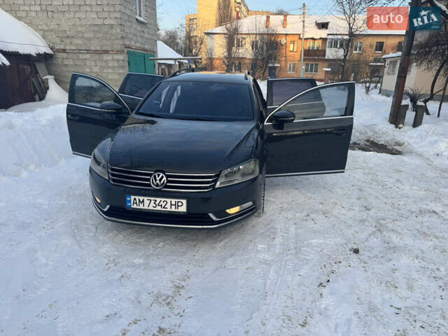 Серый Фольксваген Пассат, объемом двигателя 1.97 л и пробегом 240 тыс. км за 11000 $, фото 10 на Automoto.ua