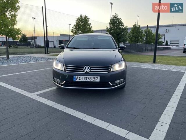 Серый Фольксваген Пассат, объемом двигателя 1.6 л и пробегом 292 тыс. км за 8299 $, фото 1 на Automoto.ua