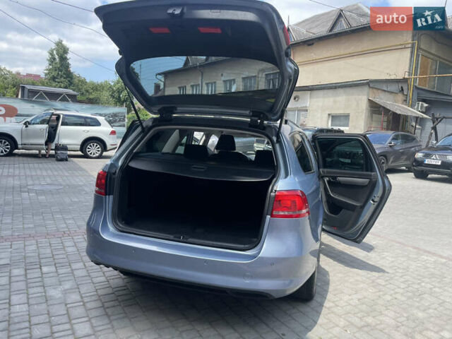 Фольксваген Пассат 2011 в Ивано-Франковске на Automoto.ua Серый Фольксваген Пассат, объемом двигателя 1.97 л и пробегом 262 тыс. км за 8450 $, фото 7 на Automoto.ua