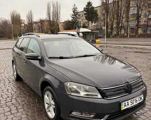 Серый Фольксваген Пассат, объемом двигателя 1.6 л и пробегом 493 тыс. км за 7999 $, фото 11 на Automoto.ua