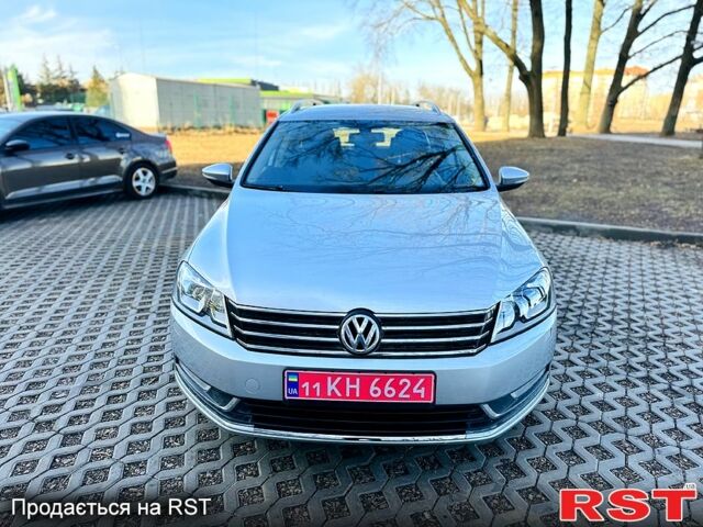 Серый Фольксваген Пассат, объемом двигателя 2 л и пробегом 227 тыс. км за 12000 $, фото 1 на Automoto.ua