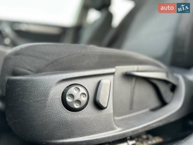 Сірий Фольксваген Пассат, об'ємом двигуна 1.8 л та пробігом 234 тис. км за 8500 $, фото 19 на Automoto.ua