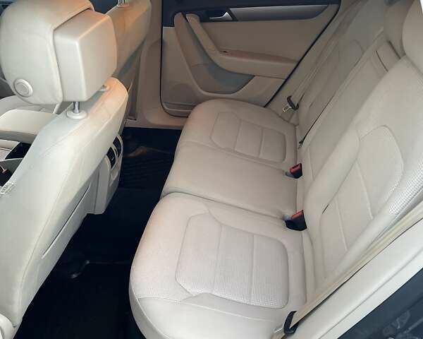 Серый Фольксваген Пассат, объемом двигателя 1.6 л и пробегом 292 тыс. км за 8299 $, фото 29 на Automoto.ua