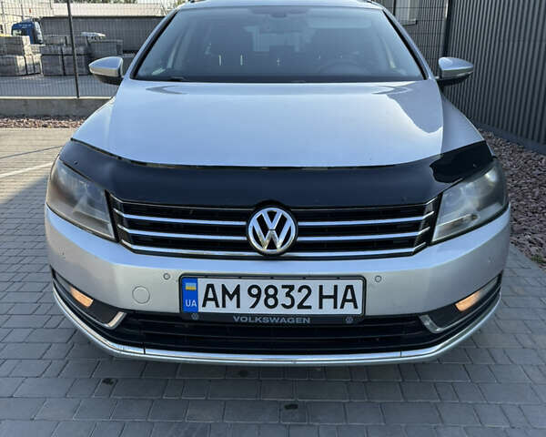 Серый Фольксваген Пассат, объемом двигателя 2 л и пробегом 310 тыс. км за 9900 $, фото 3 на Automoto.ua