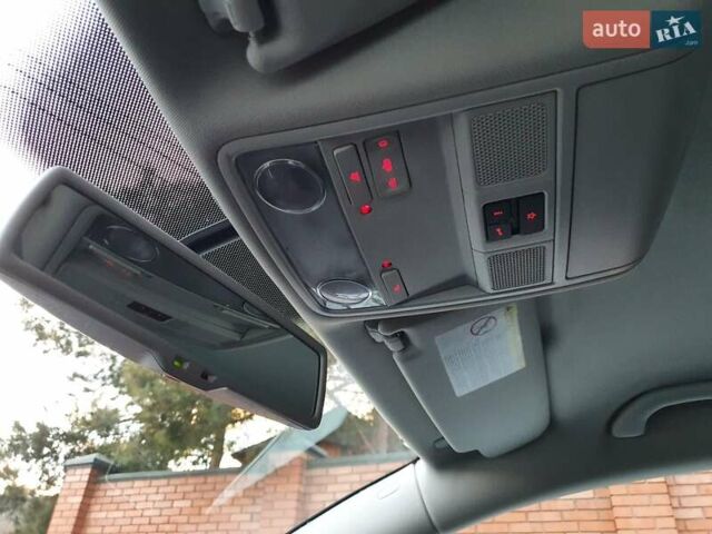 Серый Фольксваген Пассат, объемом двигателя 2 л и пробегом 243 тыс. км за 12800 $, фото 28 на Automoto.ua