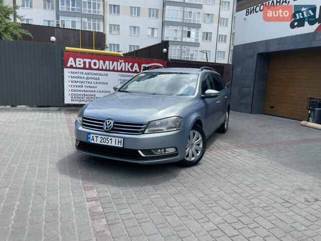 Фольксваген Пассат 2011 в Ивано-Франковске на Automoto.ua Серый Фольксваген Пассат, объемом двигателя 1.97 л и пробегом 262 тыс. км за 8450 $, фото 28 на Automoto.ua