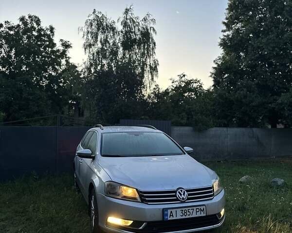 Сірий Фольксваген Пассат, об'ємом двигуна 1.6 л та пробігом 413 тис. км за 8200 $, фото 3 на Automoto.ua