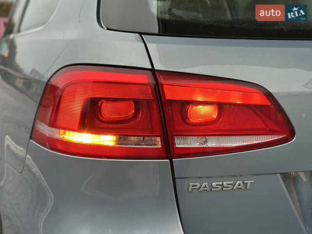 Серый Фольксваген Пассат, объемом двигателя 1.97 л и пробегом 271 тыс. км за 10550 $, фото 32 на Automoto.ua