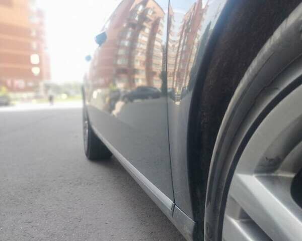 Серый Фольксваген Пассат, объемом двигателя 1.6 л и пробегом 250 тыс. км за 9600 $, фото 4 на Automoto.ua