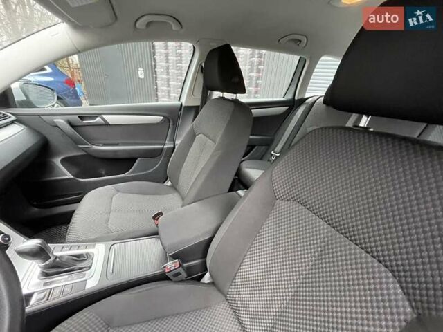 Сірий Фольксваген Пассат, об'ємом двигуна 1.97 л та пробігом 262 тис. км за 9700 $, фото 15 на Automoto.ua