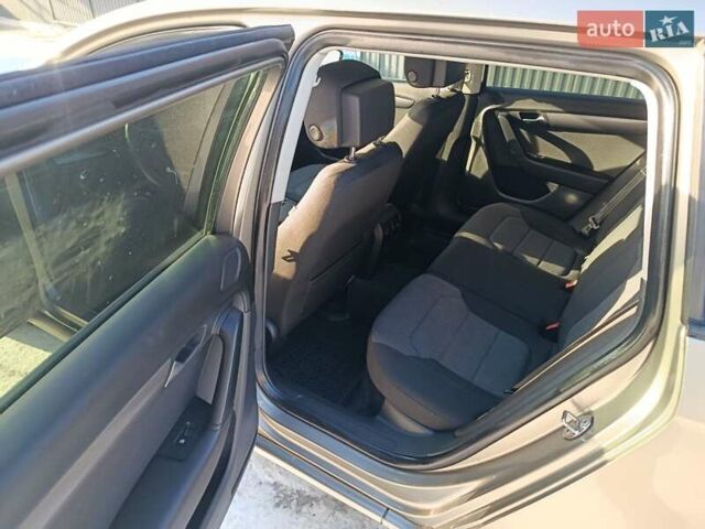 Сірий Фольксваген Пассат, об'ємом двигуна 1.97 л та пробігом 270 тис. км за 10200 $, фото 6 на Automoto.ua