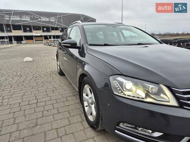 Серый Фольксваген Пассат, объемом двигателя 2 л и пробегом 328 тыс. км за 11000 $, фото 49 на Automoto.ua