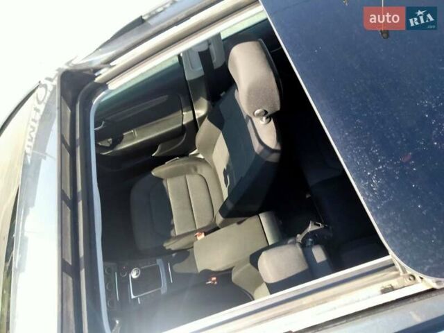 Серый Фольксваген Пассат, объемом двигателя 1.6 л и пробегом 250 тыс. км за 9600 $, фото 24 на Automoto.ua