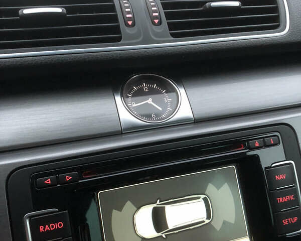 Серый Фольксваген Пассат, объемом двигателя 1.97 л и пробегом 260 тыс. км за 9900 $, фото 14 на Automoto.ua