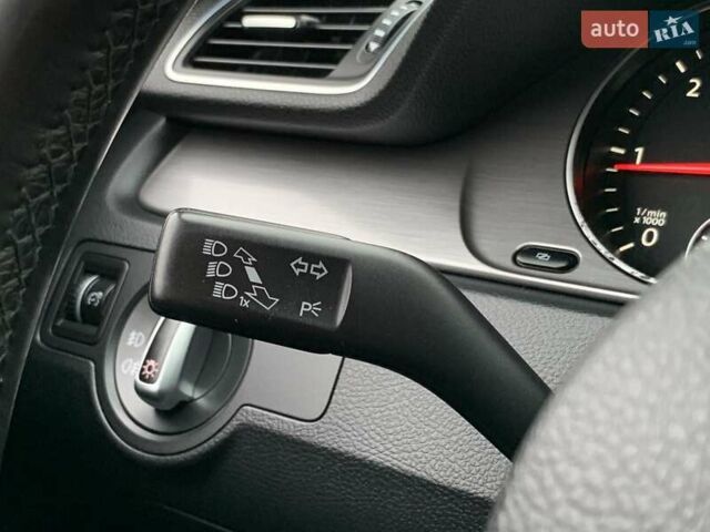 Серый Фольксваген Пассат, объемом двигателя 2 л и пробегом 258 тыс. км за 10955 $, фото 46 на Automoto.ua