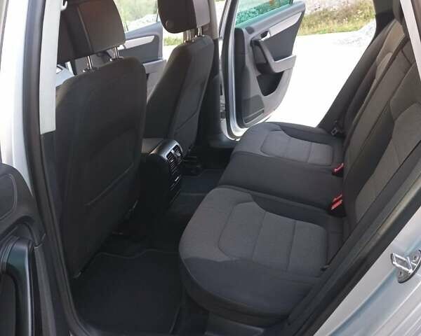 Серый Фольксваген Пассат, объемом двигателя 1.97 л и пробегом 340 тыс. км за 9800 $, фото 22 на Automoto.ua