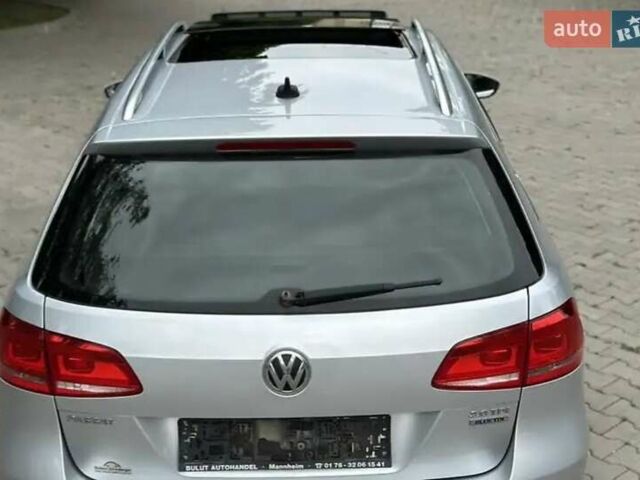 Серый Фольксваген Пассат, объемом двигателя 1.97 л и пробегом 285 тыс. км за 11800 $, фото 16 на Automoto.ua