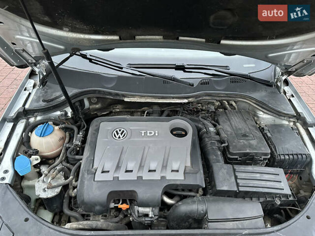 Серый Фольксваген Пассат, объемом двигателя 1.97 л и пробегом 262 тыс. км за 9700 $, фото 41 на Automoto.ua