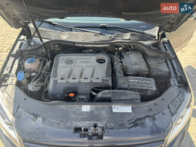 Серый Фольксваген Пассат, объемом двигателя 2 л и пробегом 270 тыс. км за 12500 $, фото 7 на Automoto.ua