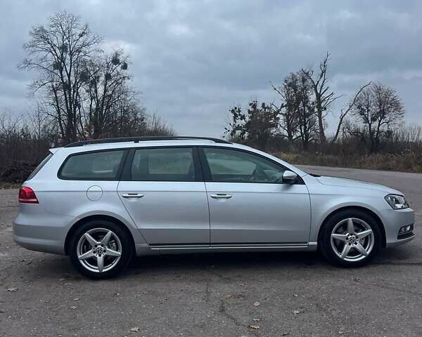 Серый Фольксваген Пассат, объемом двигателя 2 л и пробегом 297 тыс. км за 10599 $, фото 5 на Automoto.ua