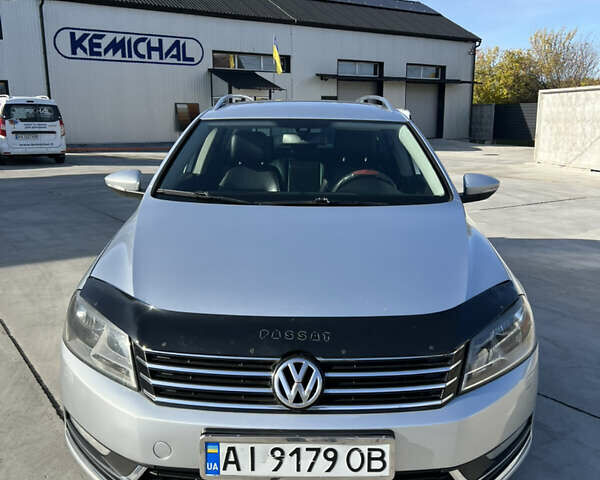 Сірий Фольксваген Пассат, об'ємом двигуна 1.39 л та пробігом 259 тис. км за 7500 $, фото 2 на Automoto.ua