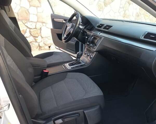 Серый Фольксваген Пассат, объемом двигателя 1.97 л и пробегом 340 тыс. км за 9800 $, фото 10 на Automoto.ua