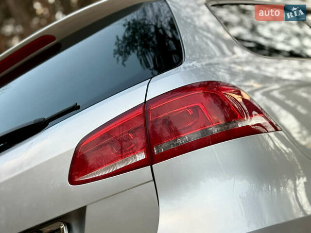 Сірий Фольксваген Пассат, об'ємом двигуна 1.6 л та пробігом 258 тис. км за 9800 $, фото 26 на Automoto.ua