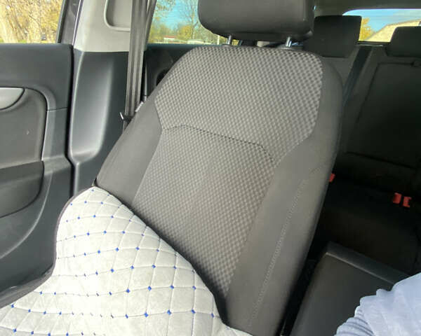 Сірий Фольксваген Пассат, об'ємом двигуна 1.97 л та пробігом 254 тис. км за 9999 $, фото 35 на Automoto.ua