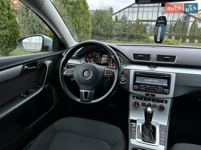 Серый Фольксваген Пассат, объемом двигателя 1.97 л и пробегом 260 тыс. км за 9850 $, фото 31 на Automoto.ua