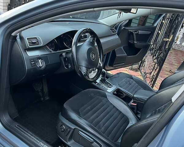 Серый Фольксваген Пассат, объемом двигателя 2 л и пробегом 295 тыс. км за 9600 $, фото 14 на Automoto.ua