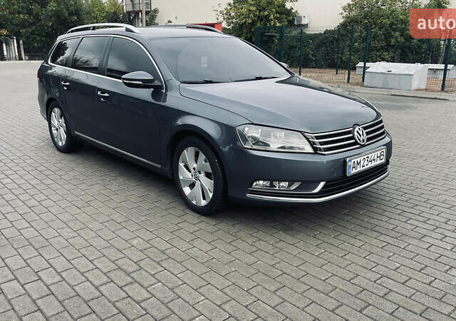 Фольксваген Пассат 2012 в Житомире на Automoto.ua Серый Фольксваген Пассат, объемом двигателя 1.6 л и пробегом 317 тыс. км за 9350 $, фото 7 на Automoto.ua