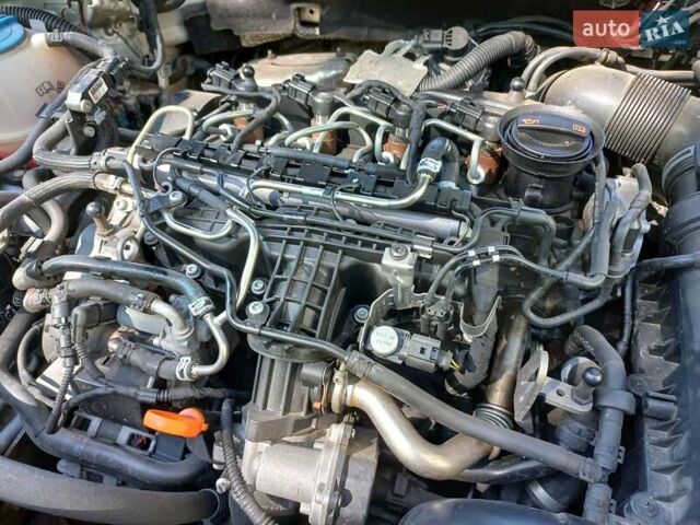 Сірий Фольксваген Пассат, об'ємом двигуна 1.6 л та пробігом 278 тис. км за 9310 $, фото 16 на Automoto.ua