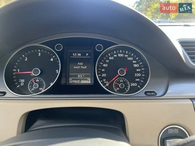 Фольксваген Пассат 2012 в Львове на Automoto.ua Серый Фольксваген Пассат, объемом двигателя 2 л и пробегом 327 тыс. км за 9800 $, фото 30 на Automoto.ua