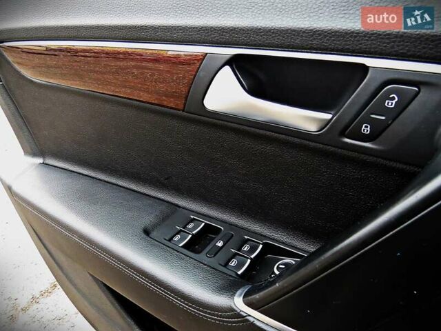 Сірий Фольксваген Пассат, об'ємом двигуна 1.97 л та пробігом 240 тис. км за 12500 $, фото 9 на Automoto.ua