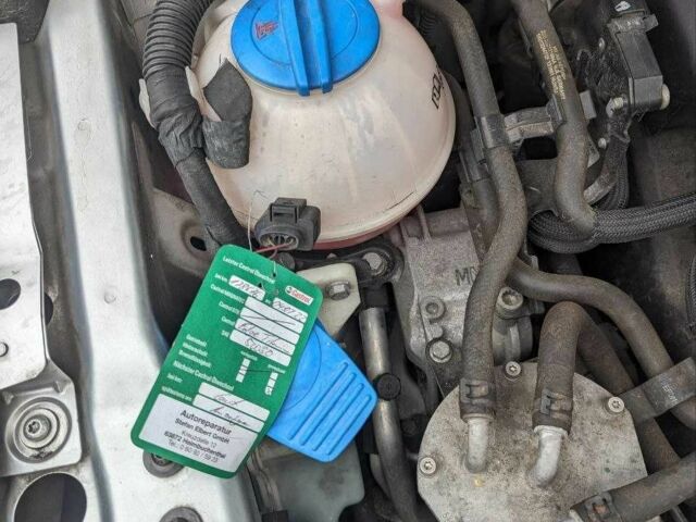 Серый Фольксваген Пассат, объемом двигателя 2 л и пробегом 194 тыс. км за 11499 $, фото 17 на Automoto.ua