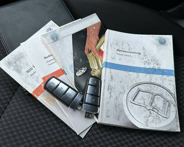 Серый Фольксваген Пассат, объемом двигателя 1.97 л и пробегом 262 тыс. км за 9700 $, фото 36 на Automoto.ua