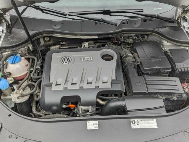 Серый Фольксваген Пассат, объемом двигателя 2 л и пробегом 194 тыс. км за 11499 $, фото 16 на Automoto.ua