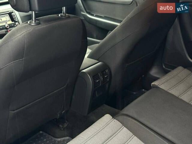 Сірий Фольксваген Пассат, об'ємом двигуна 1.6 л та пробігом 342 тис. км за 8500 $, фото 21 на Automoto.ua