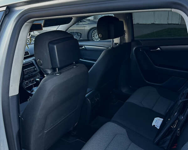 Серый Фольксваген Пассат, объемом двигателя 1.97 л и пробегом 348 тыс. км за 9900 $, фото 12 на Automoto.ua