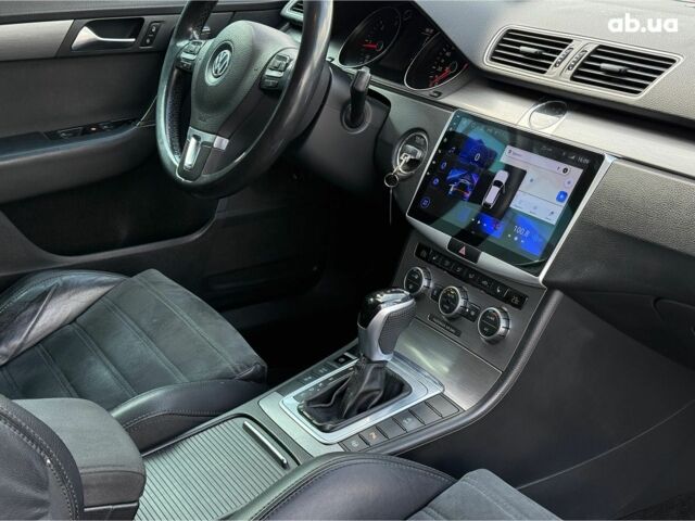 Сірий Фольксваген Пассат, об'ємом двигуна 1.6 л та пробігом 348 тис. км за 9890 $, фото 24 на Automoto.ua