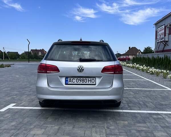 Сірий Фольксваген Пассат, об'ємом двигуна 2 л та пробігом 225 тис. км за 10700 $, фото 8 на Automoto.ua