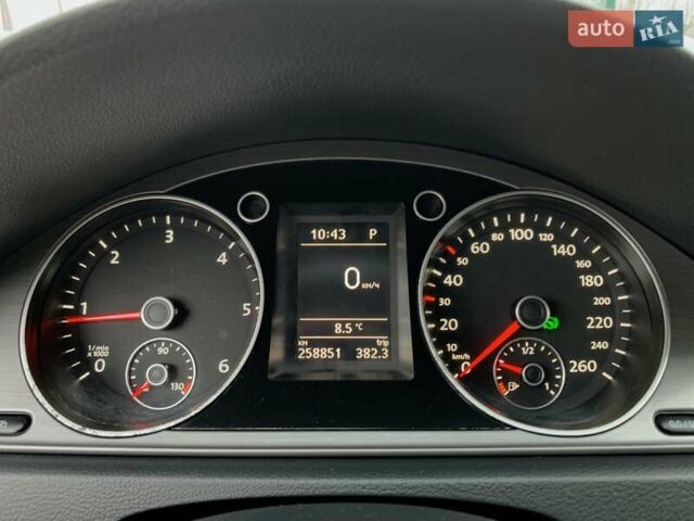 Серый Фольксваген Пассат, объемом двигателя 2 л и пробегом 258 тыс. км за 10955 $, фото 49 на Automoto.ua