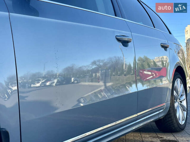 Сірий Фольксваген Пассат, об'ємом двигуна 2 л та пробігом 257 тис. км за 11490 $, фото 1 на Automoto.ua