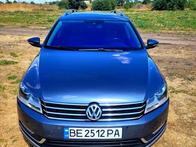 Серый Фольксваген Пассат, объемом двигателя 1.6 л и пробегом 264 тыс. км за 9000 $, фото 1 на Automoto.ua