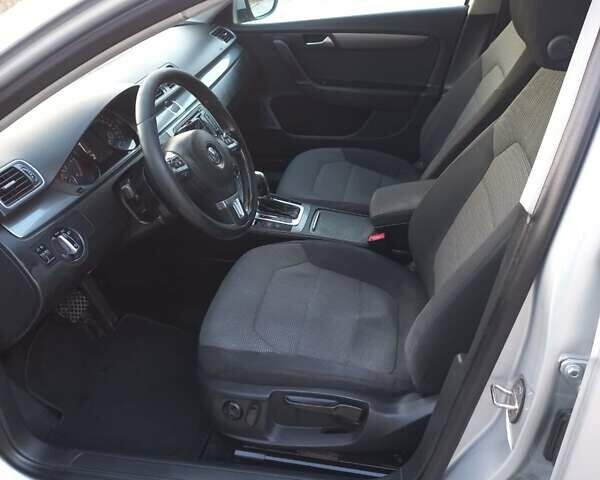 Серый Фольксваген Пассат, объемом двигателя 1.97 л и пробегом 340 тыс. км за 9800 $, фото 14 на Automoto.ua