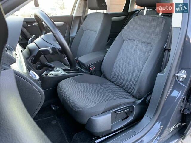 Серый Фольксваген Пассат, объемом двигателя 2 л и пробегом 235 тыс. км за 10199 $, фото 25 на Automoto.ua