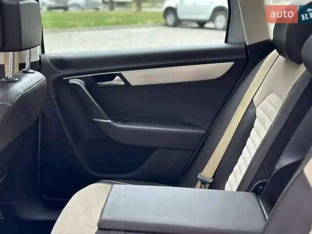 Серый Фольксваген Пассат, объемом двигателя 1.97 л и пробегом 285 тыс. км за 11800 $, фото 9 на Automoto.ua