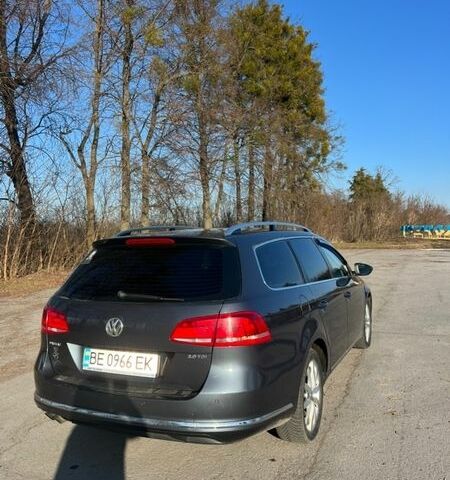 Сірий Фольксваген Пассат, об'ємом двигуна 2 л та пробігом 281 тис. км за 10300 $, фото 5 на Automoto.ua